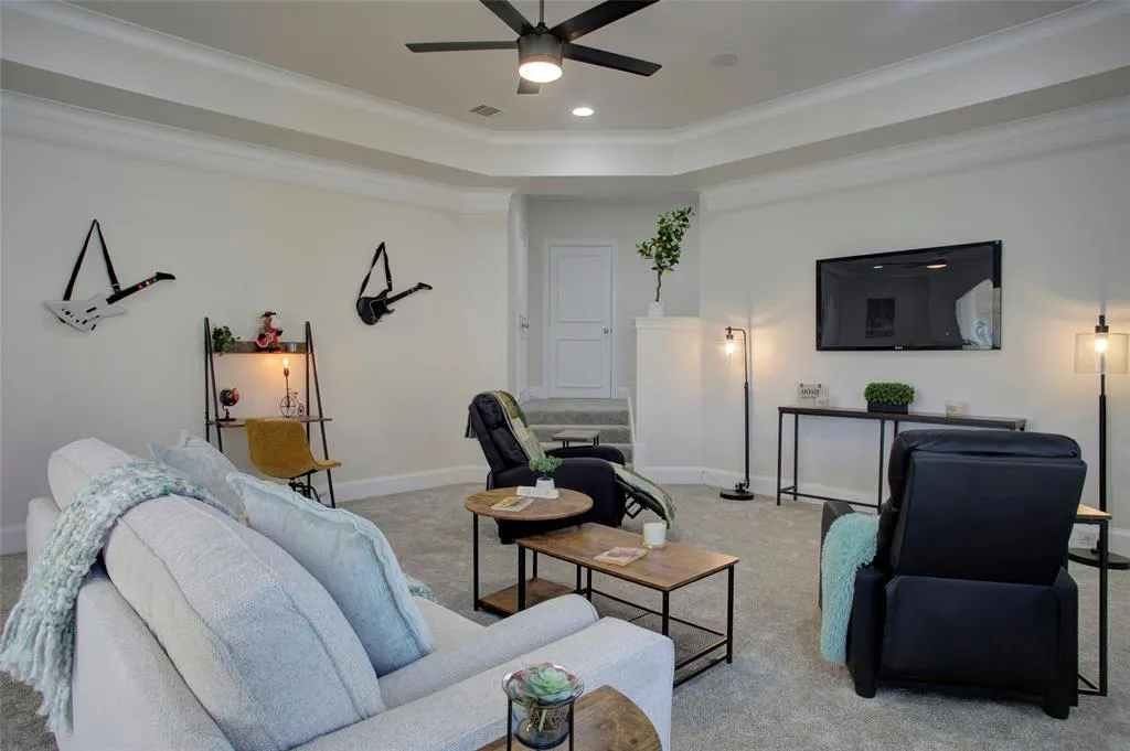 5404 Northshore Drive