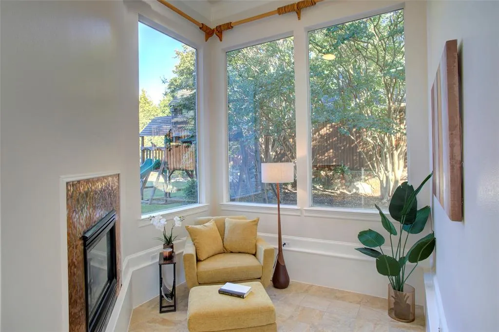 5404 Northshore Drive