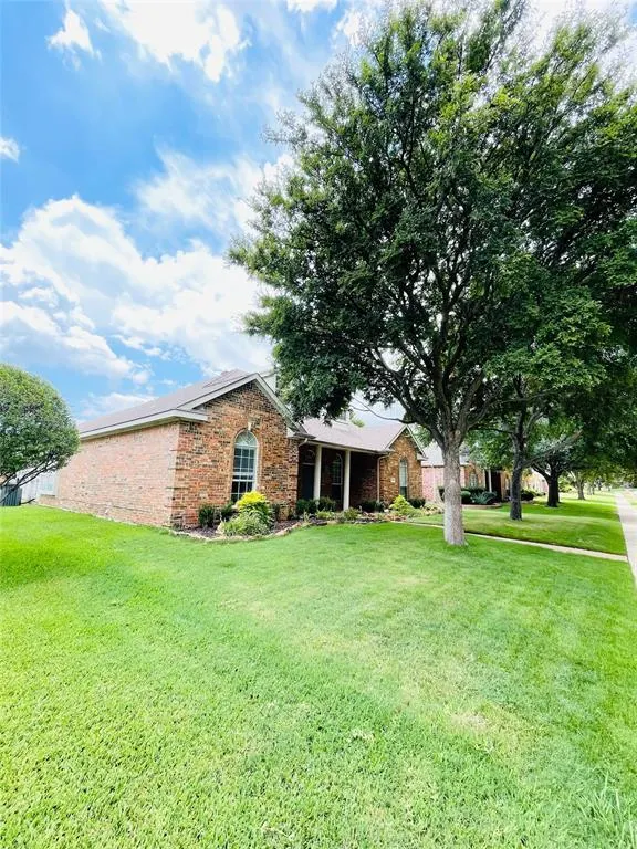 11801 HUMBERSIDE Drive