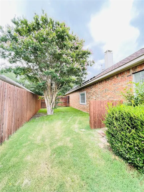 11801 HUMBERSIDE Drive