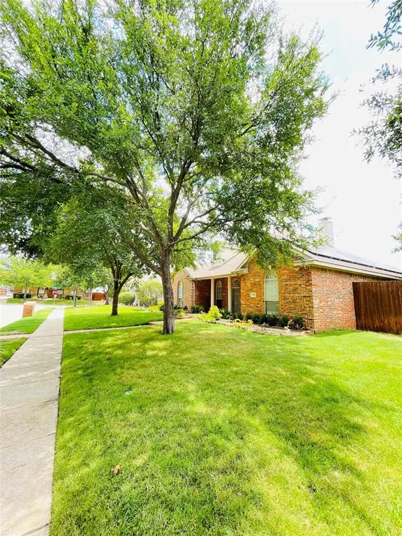 11801 HUMBERSIDE Drive