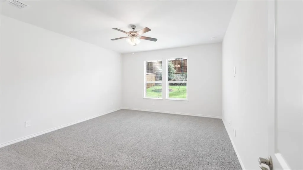 9212 Gossamer St.