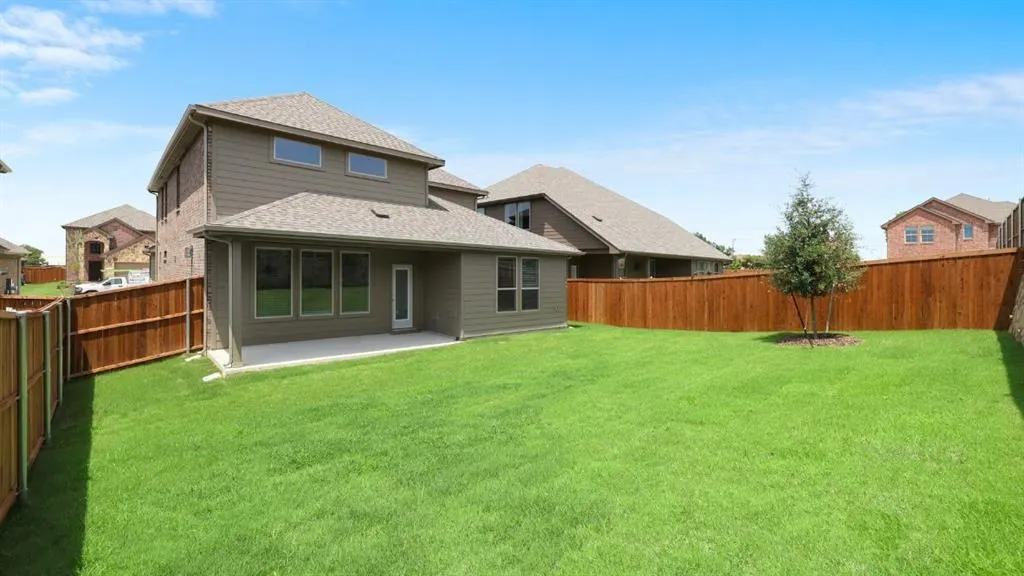 9212 Gossamer St.