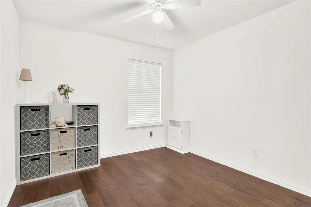 2701 Indian Oak Drive