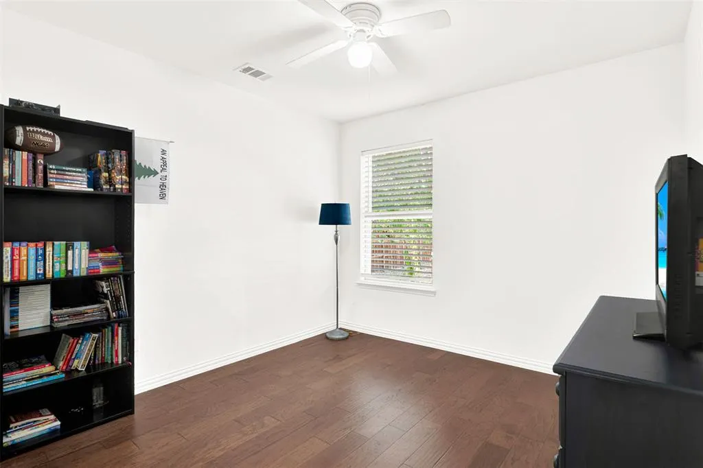 2701 Indian Oak Drive