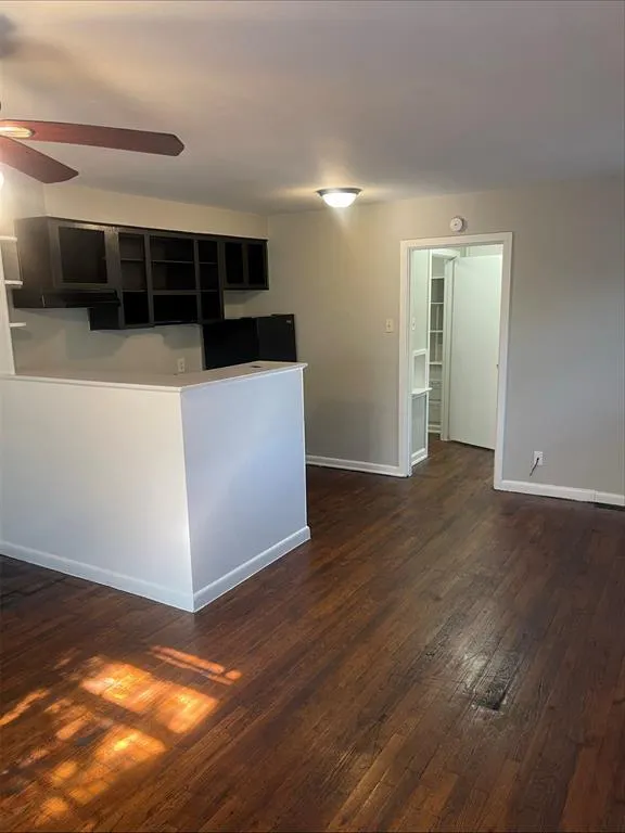 4815 Live Oak Street, #6