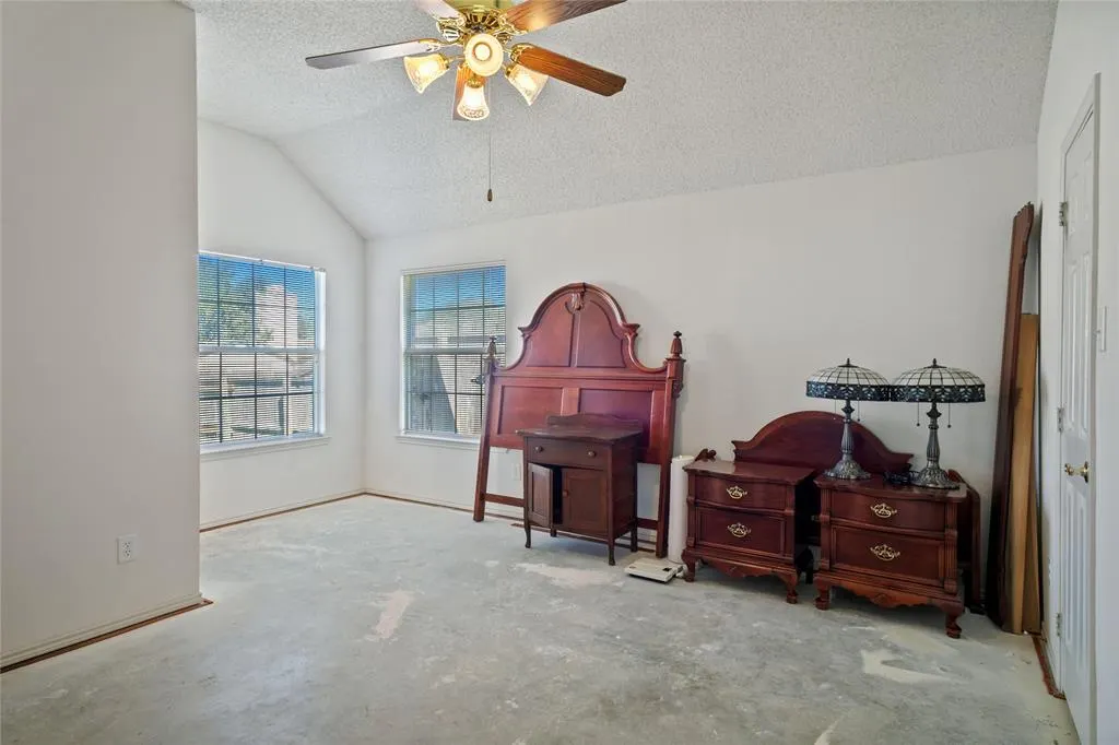 2213 Sky Harbor Drive