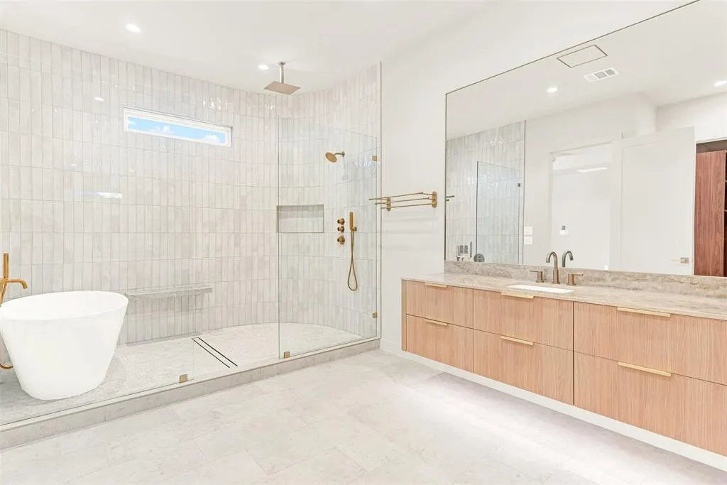 5948 KING WILLIAM Drive