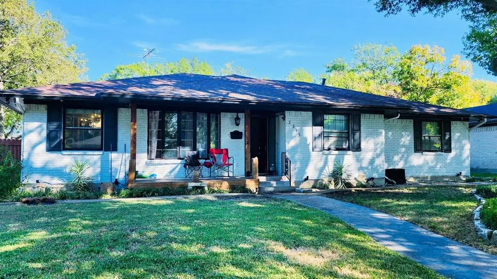 2315 Homeway Circle