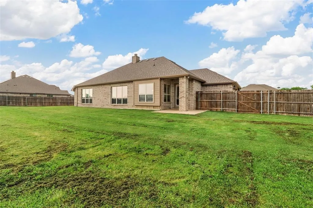 6320 Starr Drive