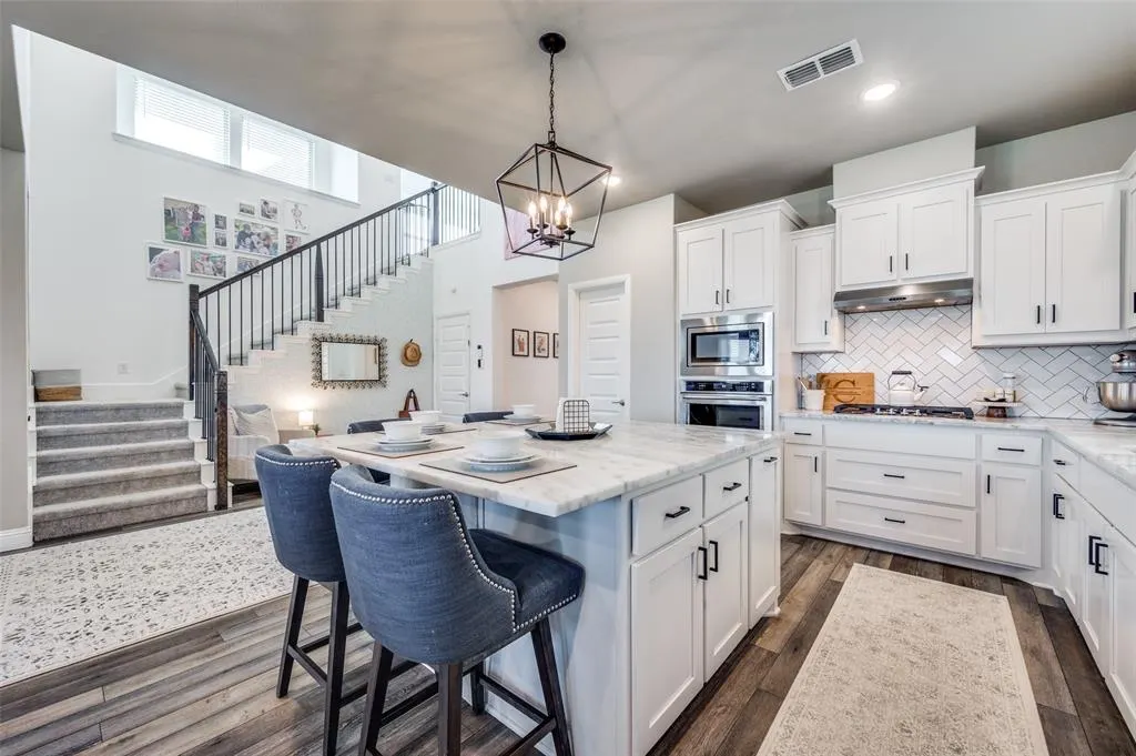 2113 Graham Road