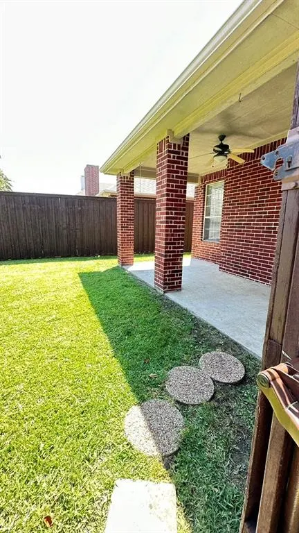 2713 Buck Hill Drive