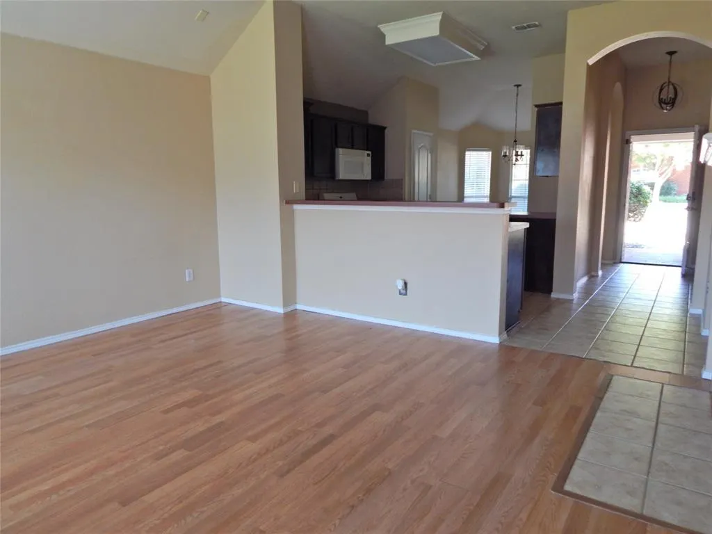 1514 Charleston Drive