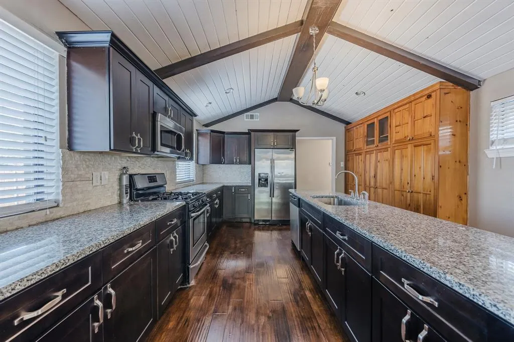 3255 Whitehall Drive