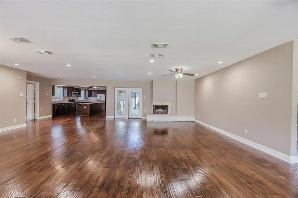 3255 Whitehall Drive