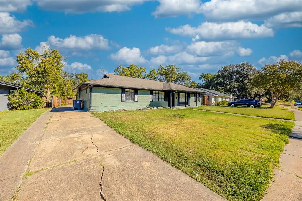 3255 Whitehall Drive