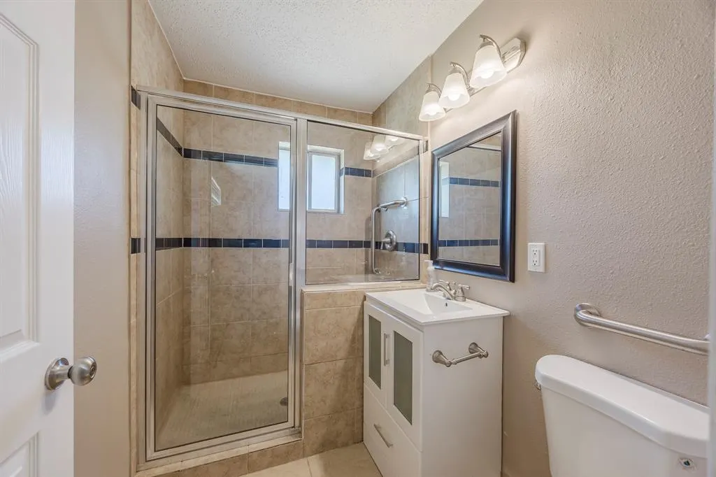 3255 Whitehall Drive
