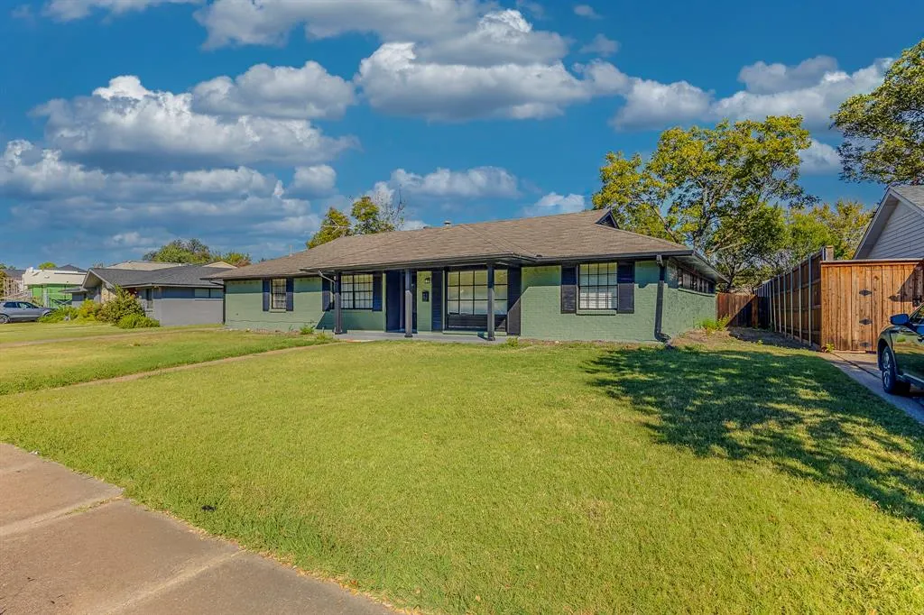 3255 Whitehall Drive