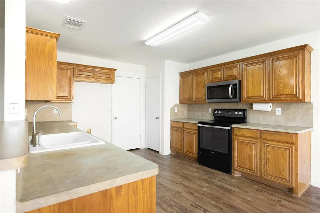 324 Meadow Ridge Drive