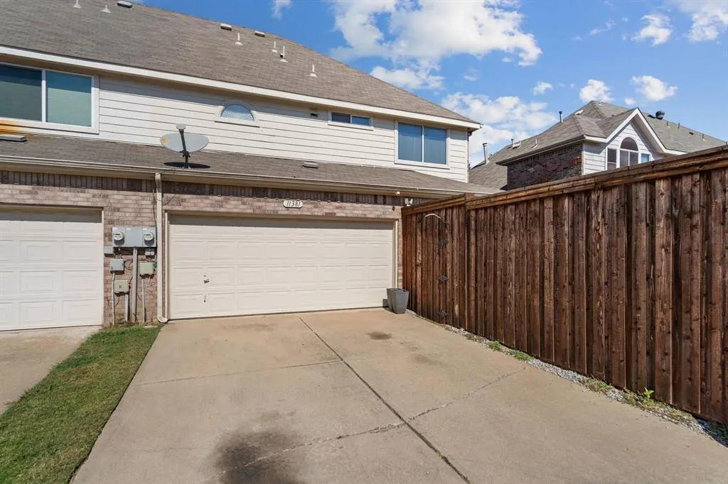 11381 Chaucer Drive