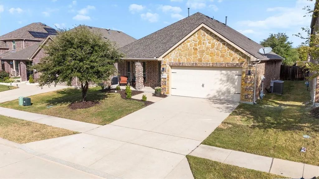 10032 Levelland Place