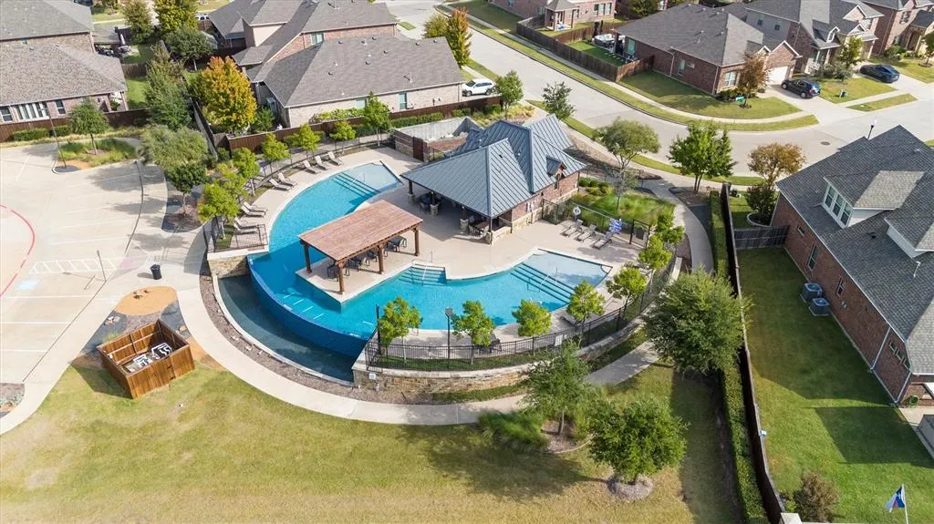 10032 Levelland Place