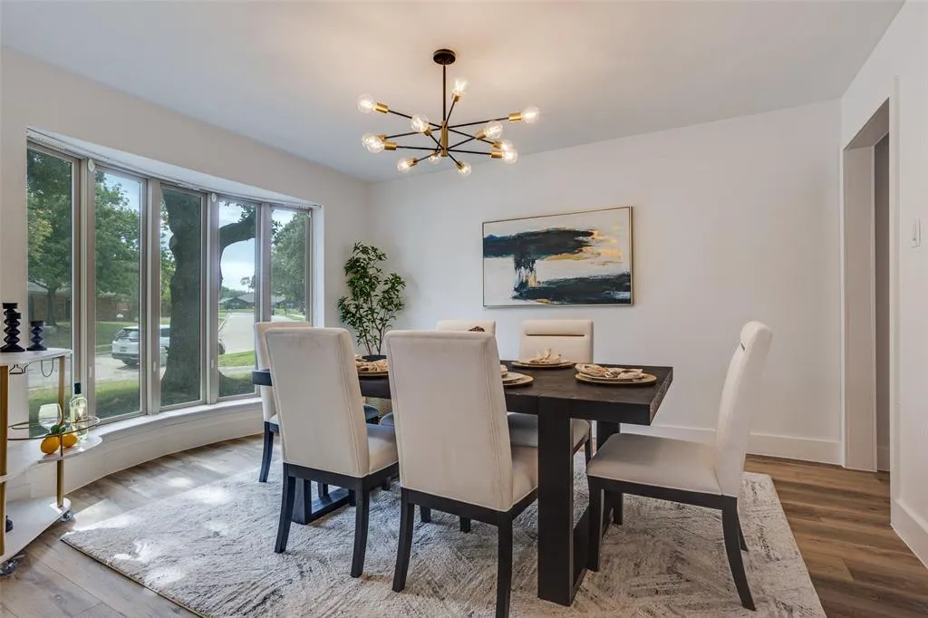 2104 Willowbrook Way