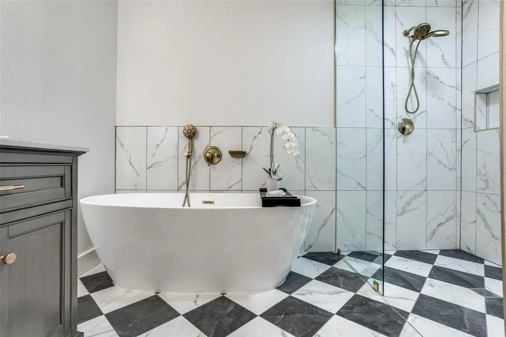 2104 Willowbrook Way