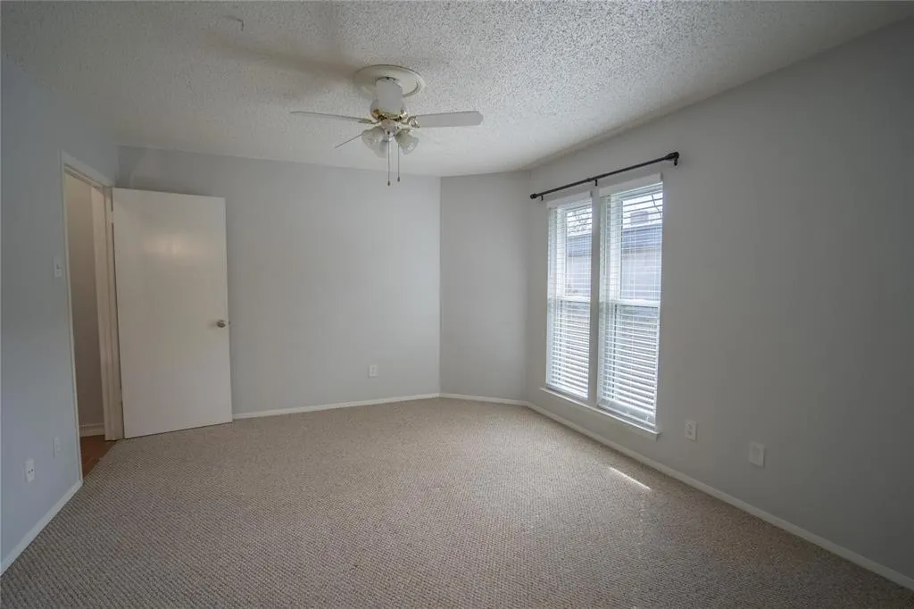 4020 Holland Avenue, #202