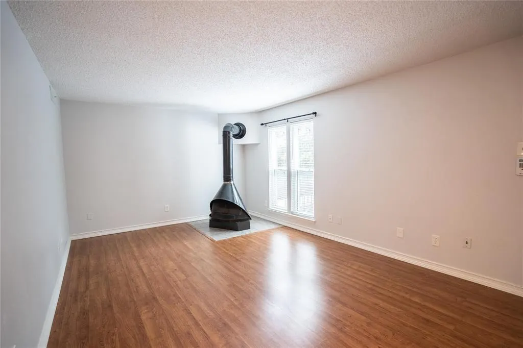 4020 Holland Avenue, #202
