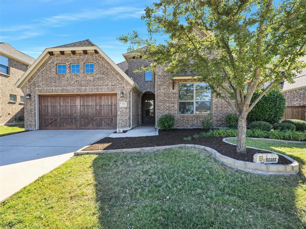 4901 Dolorosa Lane