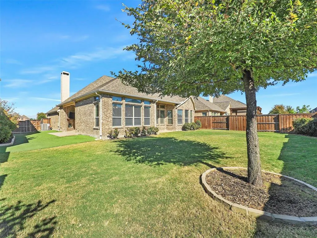 4901 Dolorosa Lane