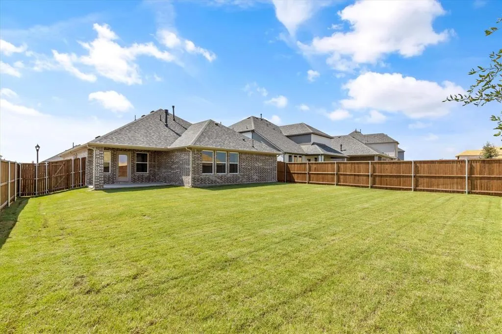 608 Amenduni Lane