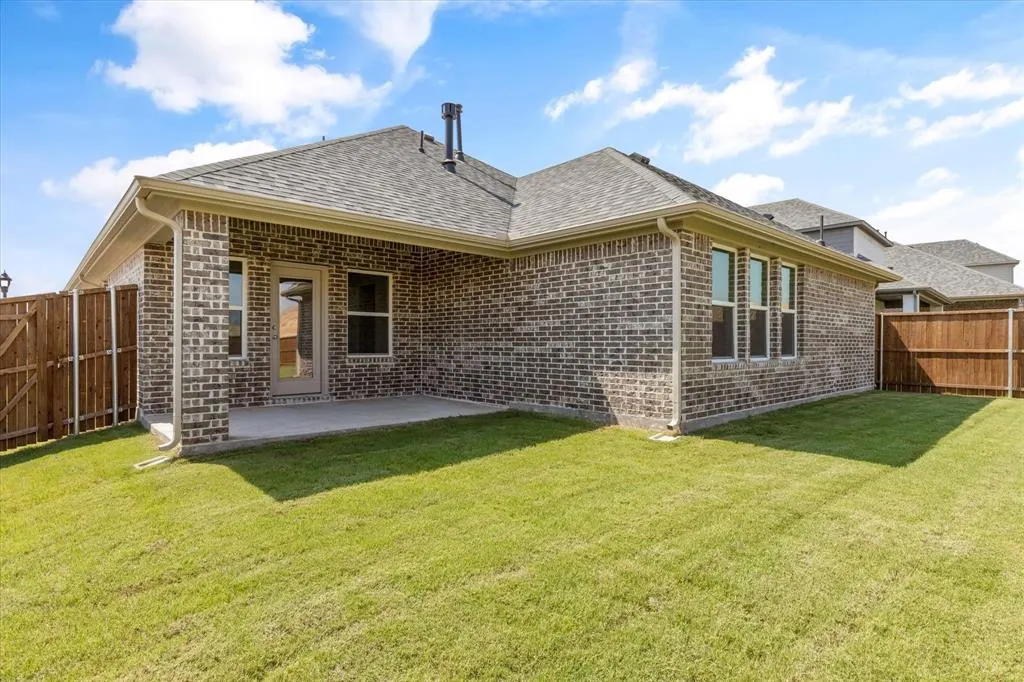 608 Amenduni Lane
