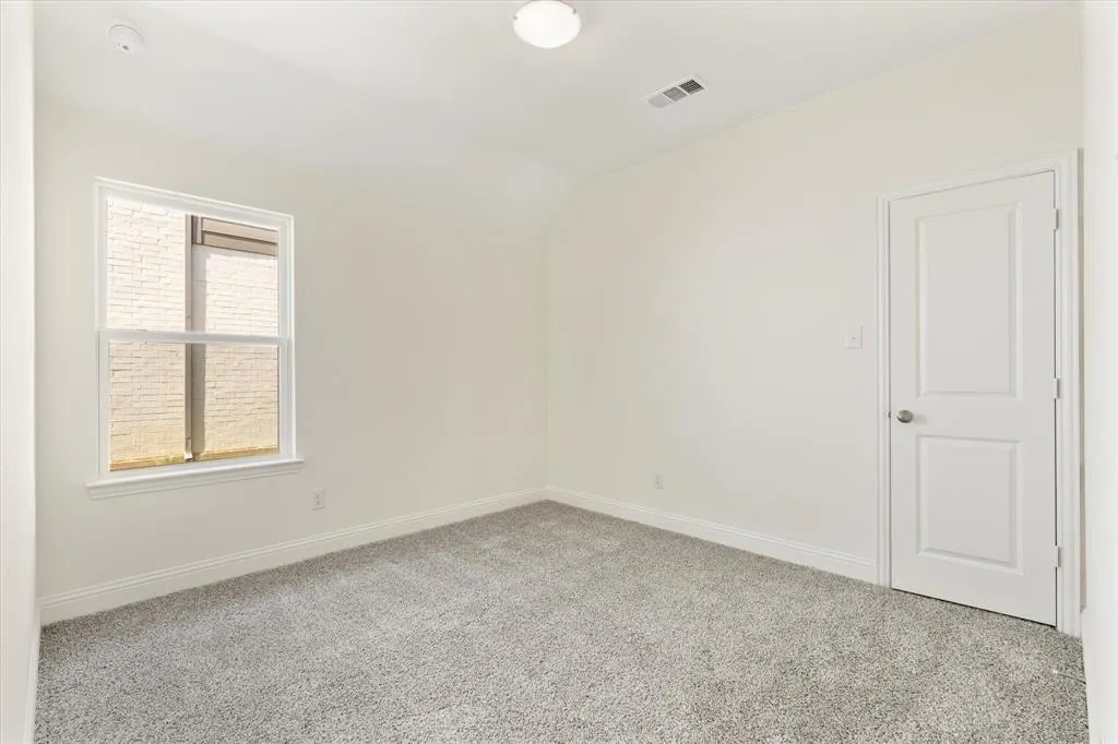608 Amenduni Lane