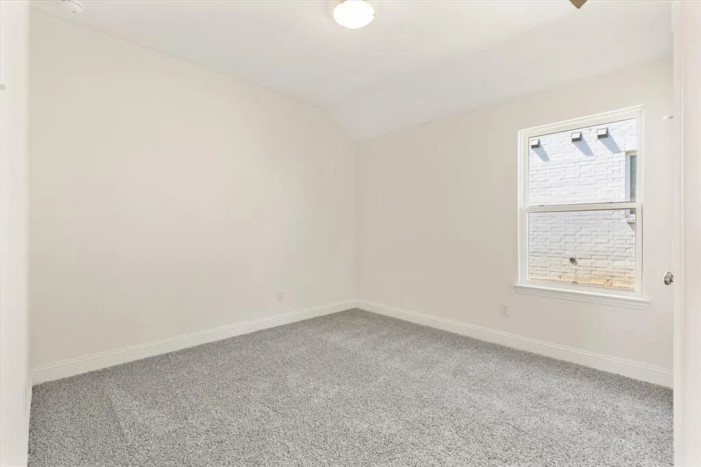 608 Amenduni Lane