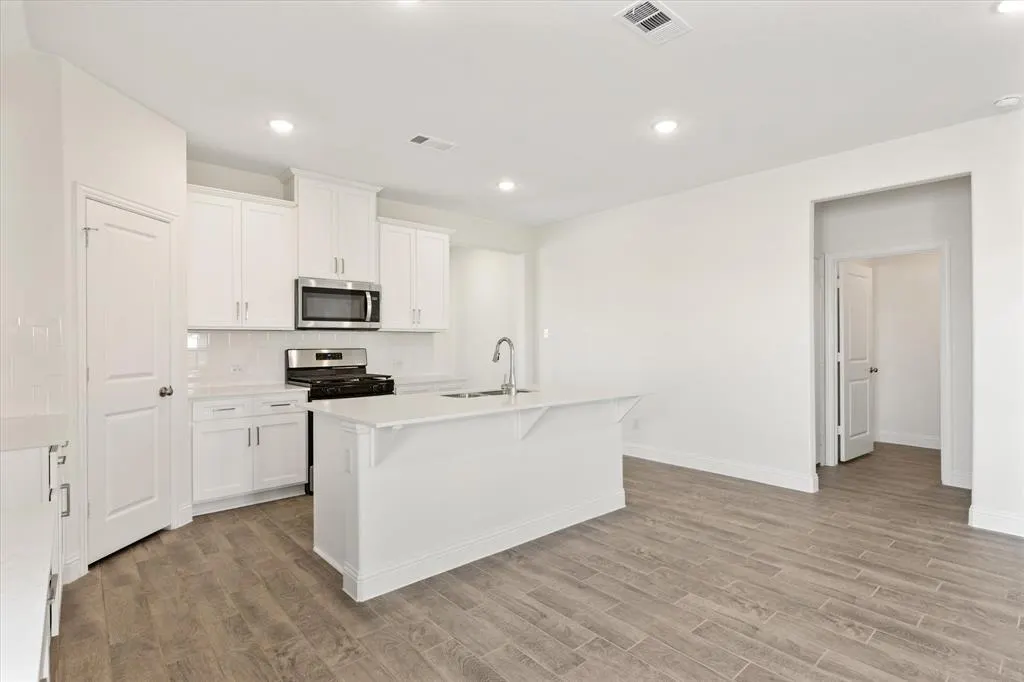 608 Amenduni Lane