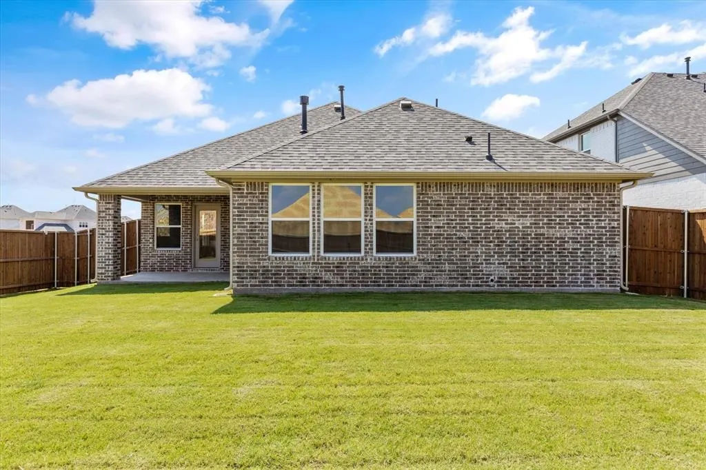 608 Amenduni Lane