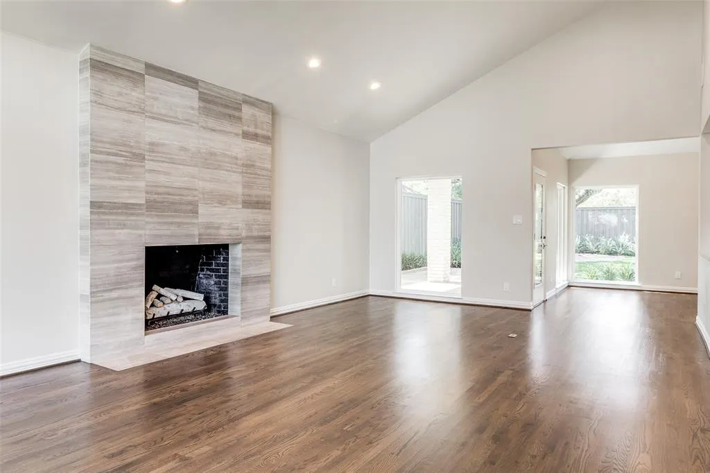7018 Northwood