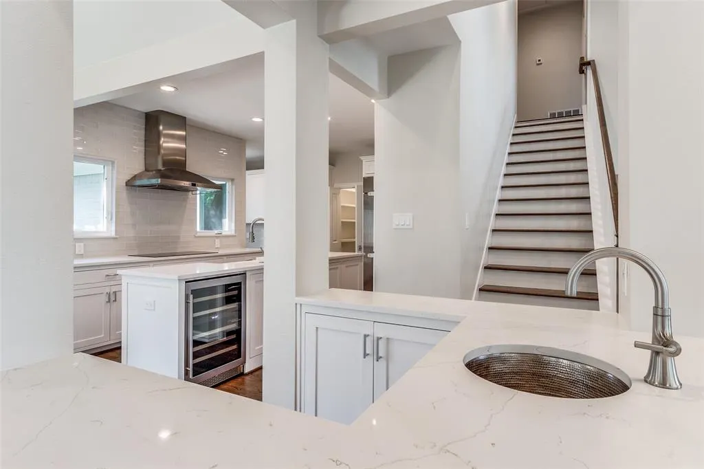 7018 Northwood