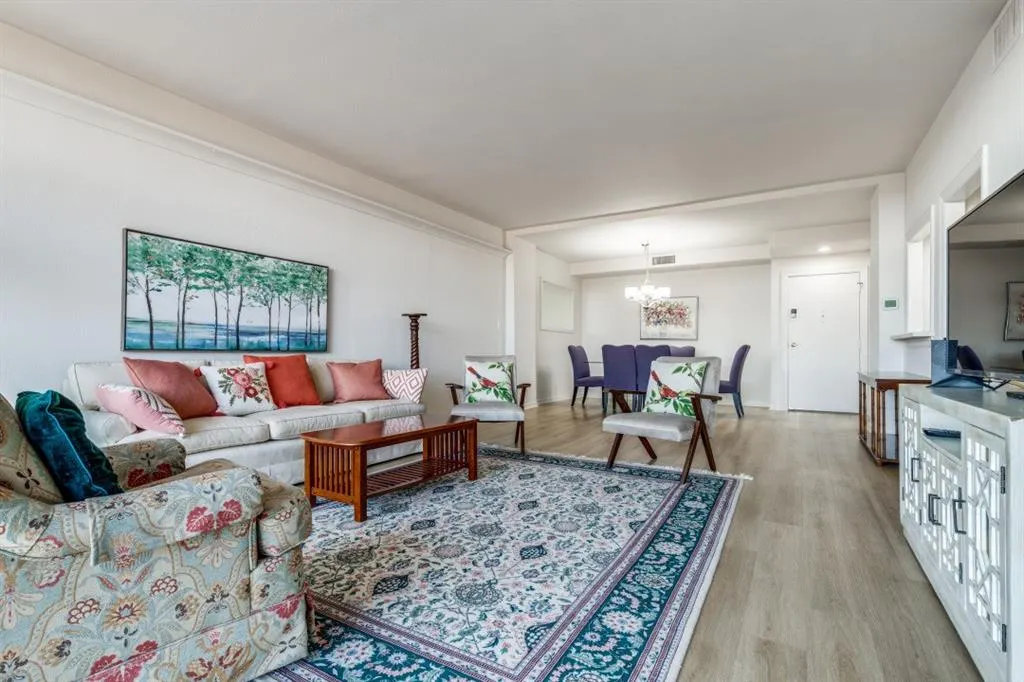 5200 Keller Springs Road, #317