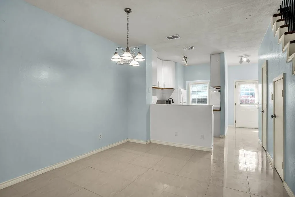 3801 14th Street, #1405