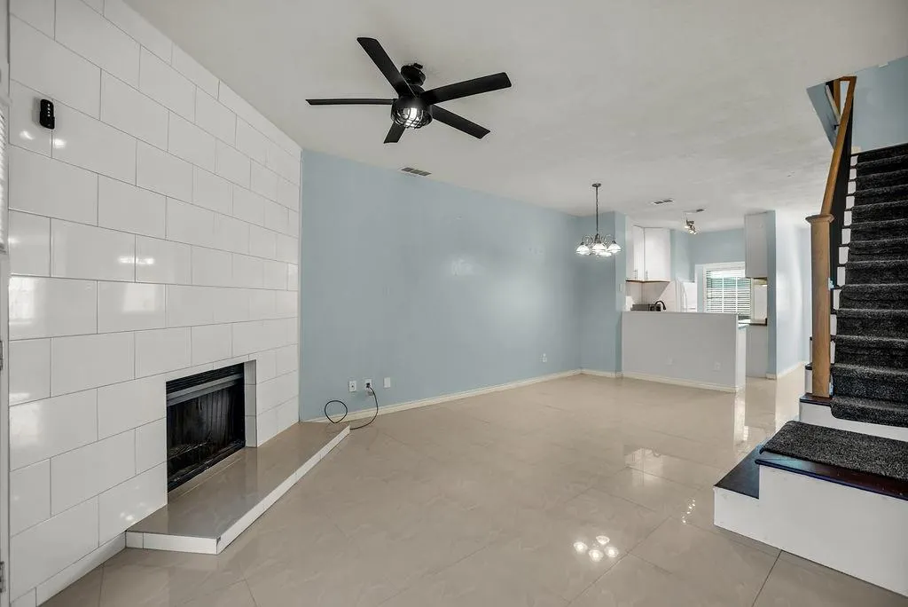 3801 14th Street, #1405
