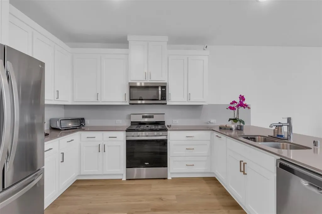 7220 Panicum Drive