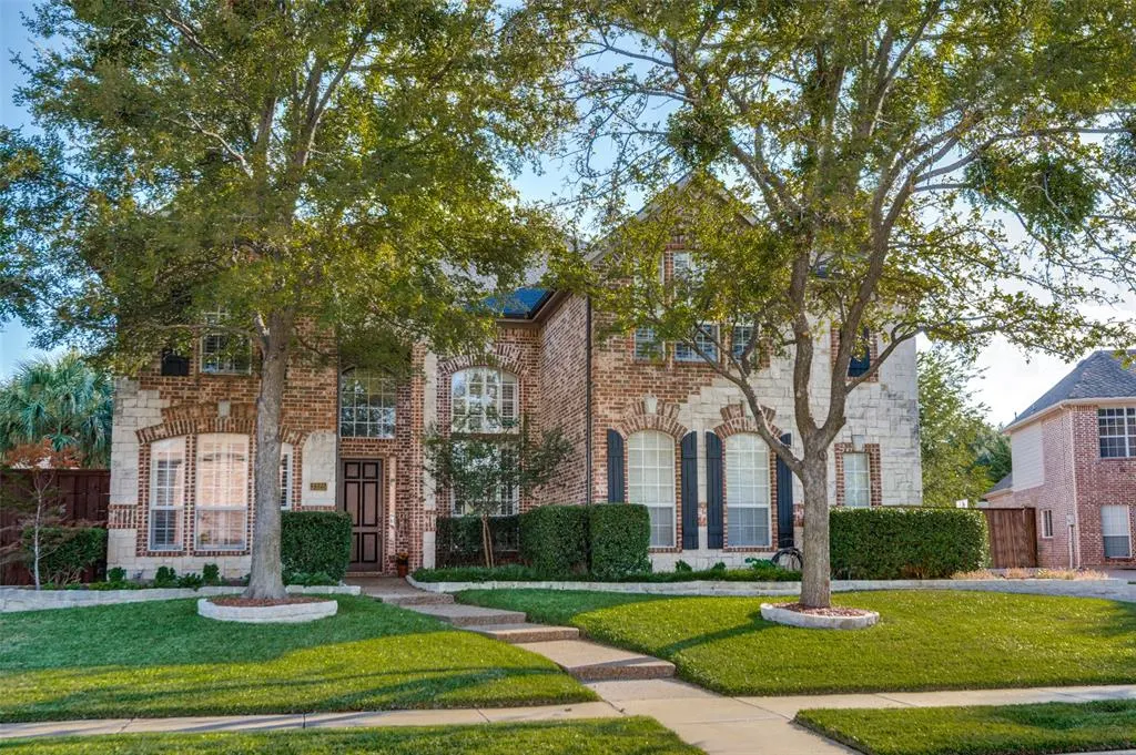 3325 Nutmeg Circle