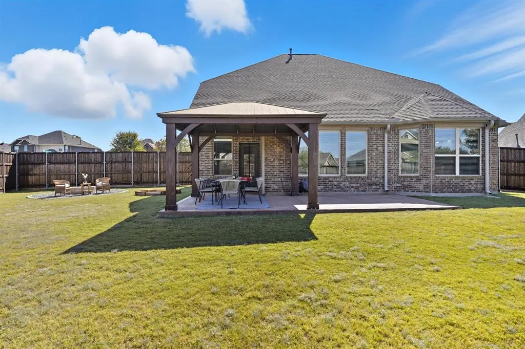 5900 Fremont Drive