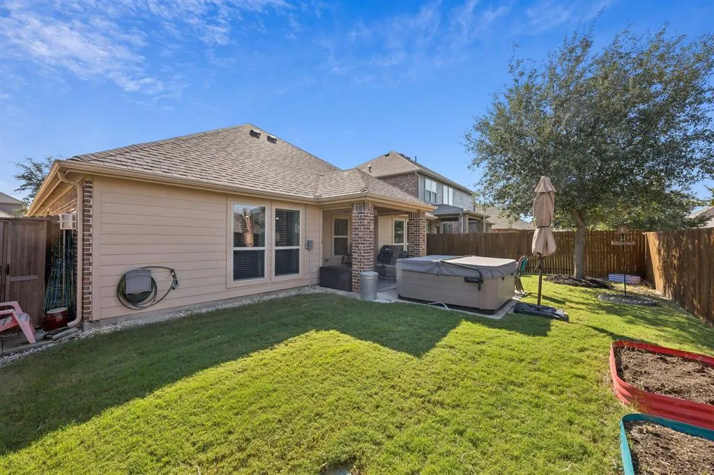 10012 Levelland Place