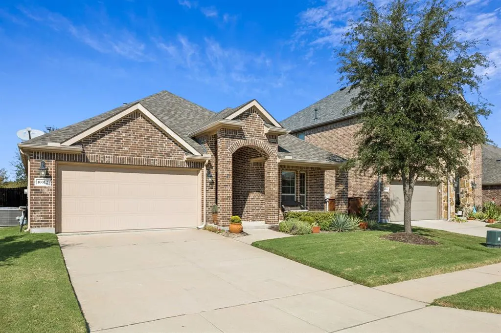 10012 Levelland Place