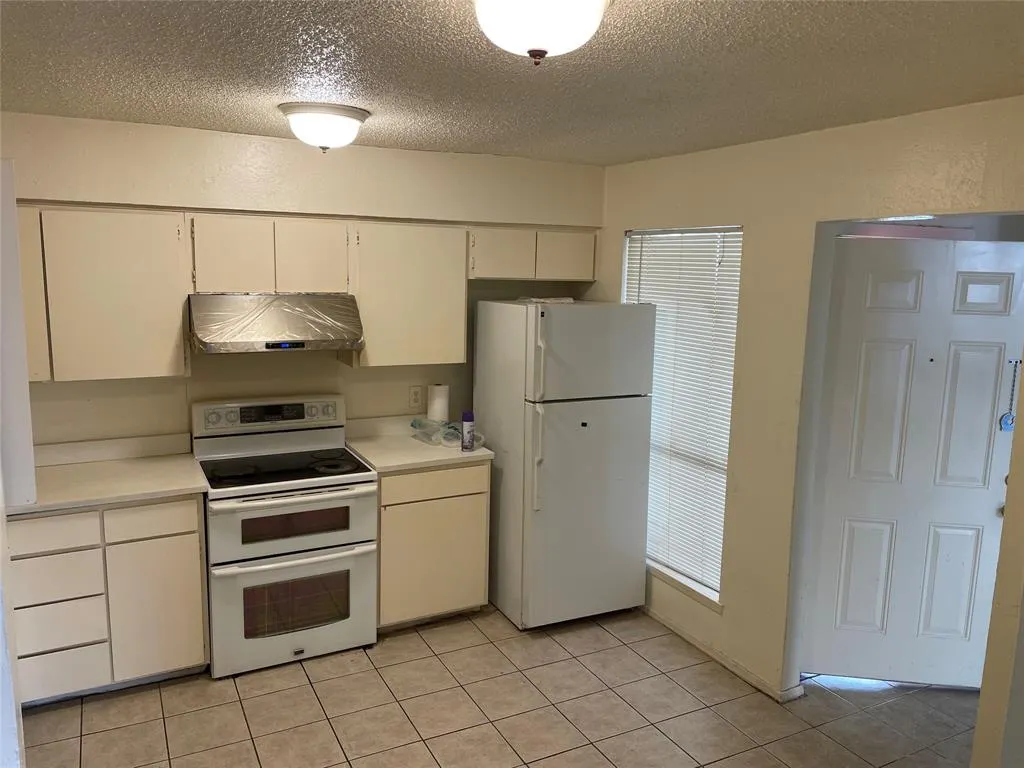 2313 Trellis Place