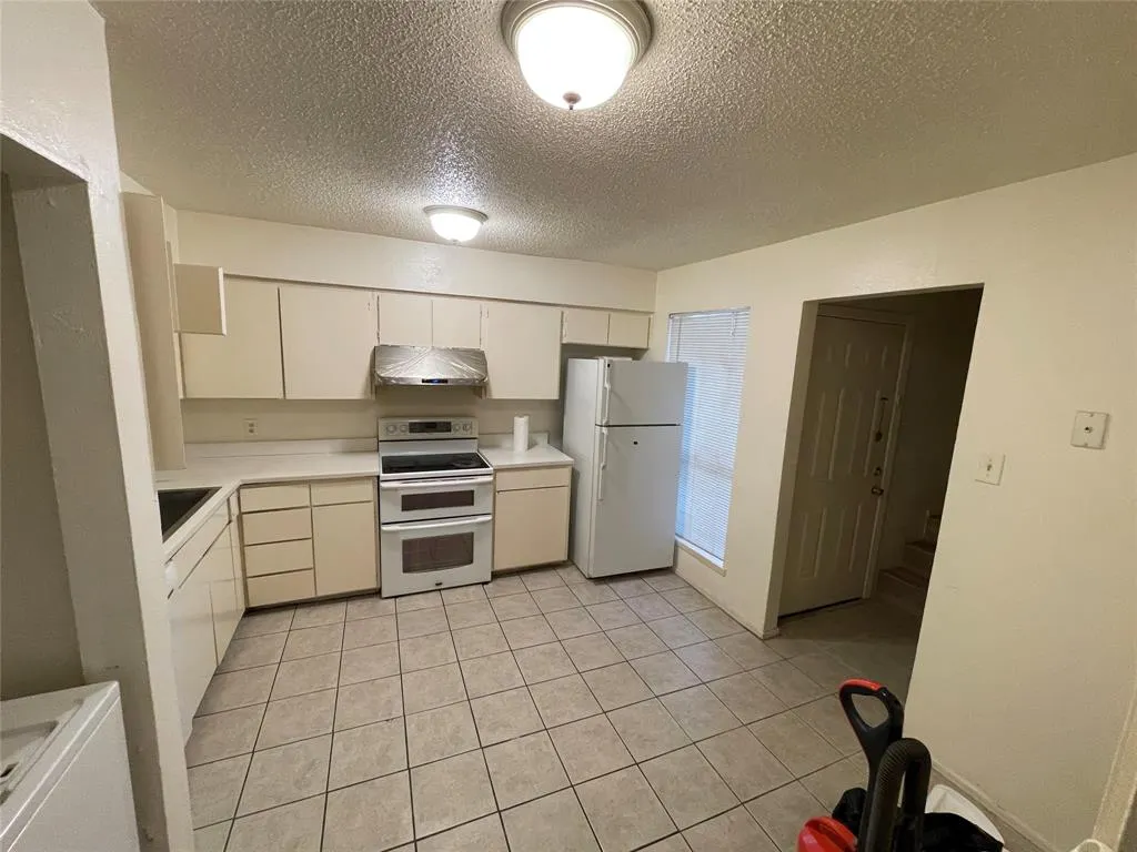 2313 Trellis Place